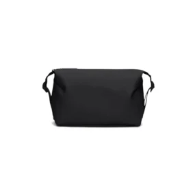 Rains Hilo Wash Bag W4 nero beauty case minimalista impermeabile con design a scatola.