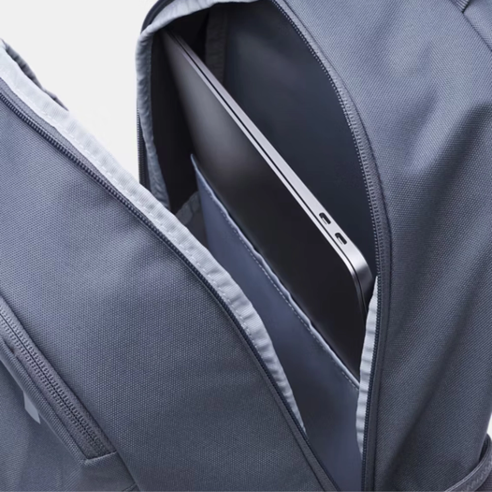 Under Armour Hustle Lite Backpack grigio 26 litri - immagine 3