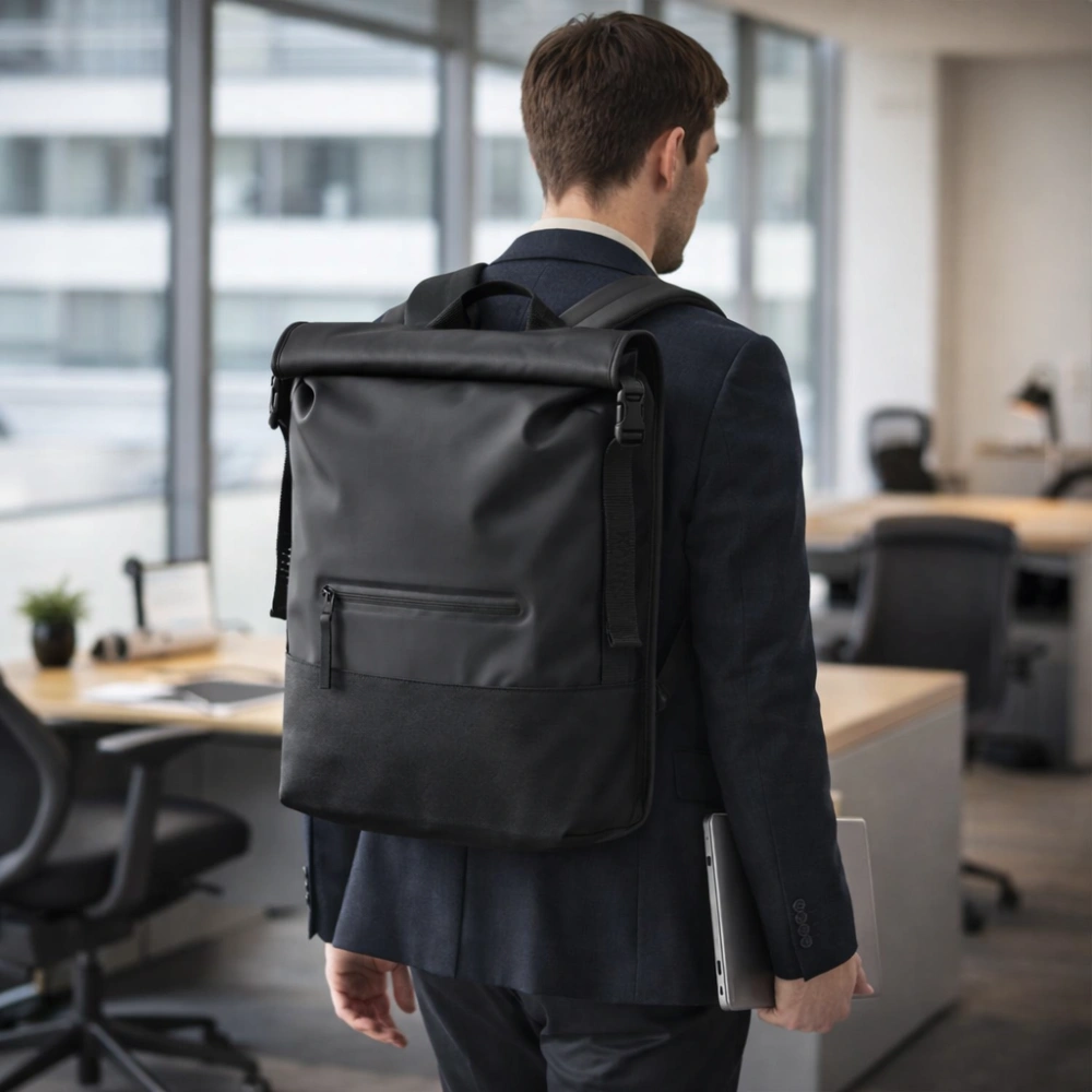 Rains Trail Rolltop Backpack W3 da lavoro nero 22 litri