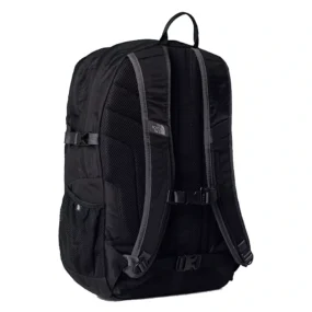 Schienale imbottito in mesh traspirante con spallacci sagomati, cinghia sternale e ventrale.