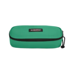 Astuccio Eastpak Oval Single Shamrock Green verde con logo frontale e chiusura a zip.